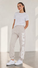 AR Classic Jogger in Oatmeal